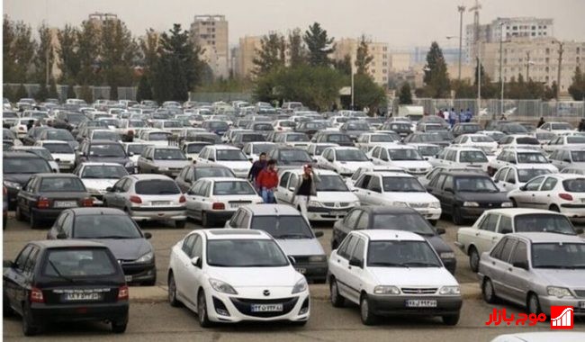 کدام خودروها در مرداد ماه گران شدند؟ | بررسی جزئیات بازار خودرو